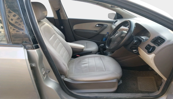 2014 Skoda Rapid 1.5 TDI CR ACTIVE, Diesel, Manual, 78,416 km, interior