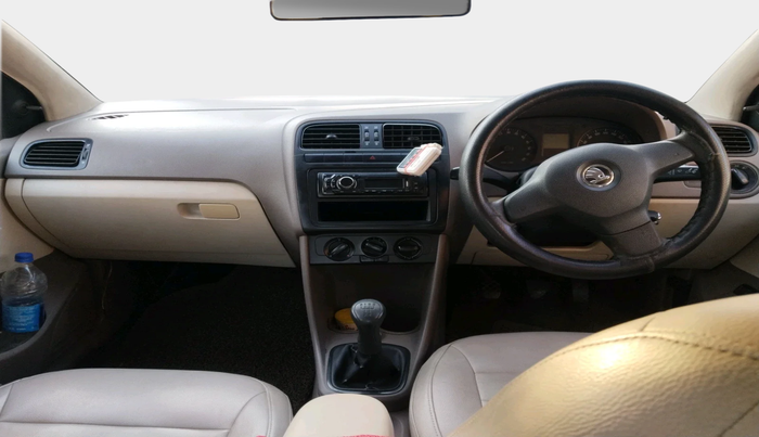 2014 Skoda Rapid 1.5 TDI CR ACTIVE, Diesel, Manual, 78,416 km, interior