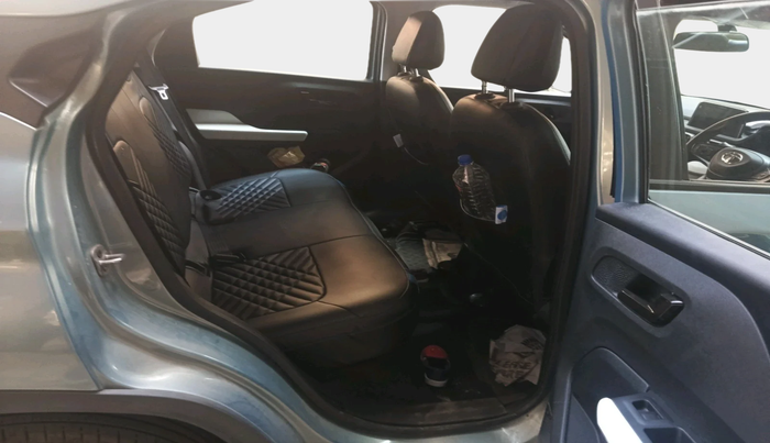 2022 Tata PUNCH ACCOMPLISHED MT, Petrol, Manual, 7,916 km, interior