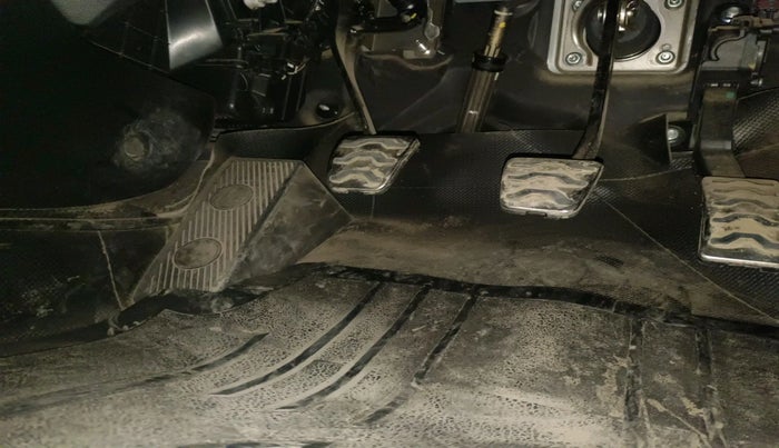 2016 Hyundai i20 Active 1.2 S, Petrol, Manual, 80,030 km, interior