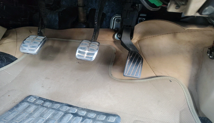 2015 Maruti Swift Dzire VXI, Petrol, Manual, 1,24,976 km, interior