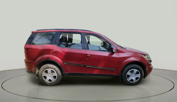 2014 Mahindra XUV500 W6, Diesel, Manual, 1,08,276 km, exterior