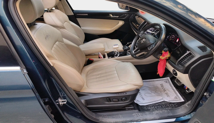 2019 Skoda Kodiaq L&K 2.0 TDI 4X4 AT, Diesel, Automatic, 90,963 km, interior