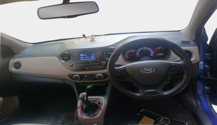 2014 Hyundai Xcent SX 1.1 CRDI (O), Diesel, Manual, 1,89,869 km, interior