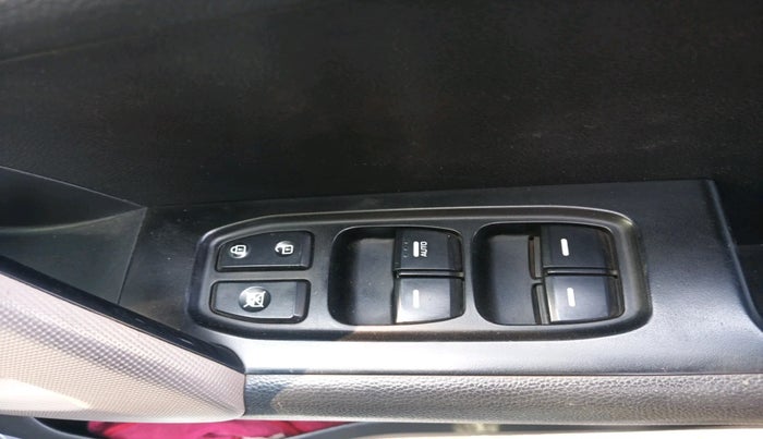 2016 Hyundai Creta SX PLUS 1.6 PETROL, Petrol, Manual, 1,10,180 km, interior