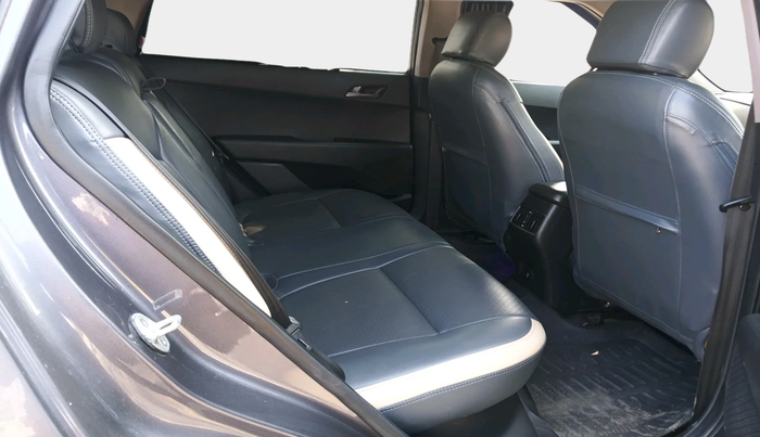 2016 Hyundai Creta SX PLUS 1.6 PETROL, Petrol, Manual, 1,10,180 km, interior