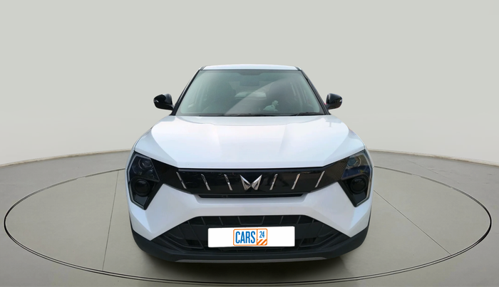 2024 Mahindra XUV 3XO MX3 1.2 L TCMPFi, Petrol, Manual, 13,496 km, exterior