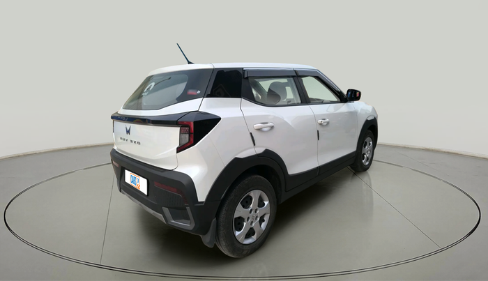 2024 Mahindra XUV 3XO MX3 1.2 L TCMPFi, Petrol, Manual, 13,496 km, exterior