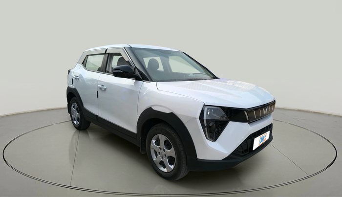 2024 Mahindra XUV 3XO MX3 1.2 L TCMPFi, Petrol, Manual, 13,496 km, exterior