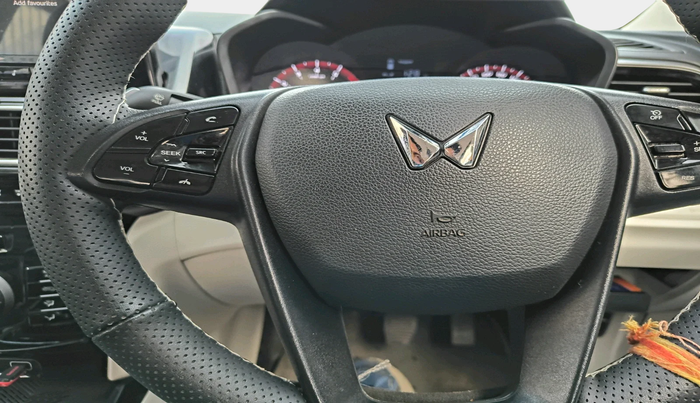 2024 Mahindra XUV 3XO MX3 1.2 L TCMPFi, Petrol, Manual, 13,496 km, interior