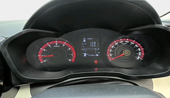 2024 Mahindra XUV 3XO MX3 1.2 L TCMPFi, Petrol, Manual, 13,496 km, interior