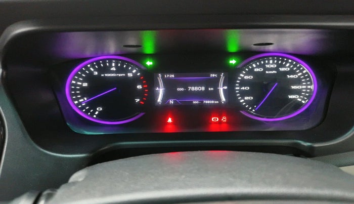 2020 Mahindra MARAZZO M 6 + 7 STR, Diesel, Manual, 78,808 km, interior