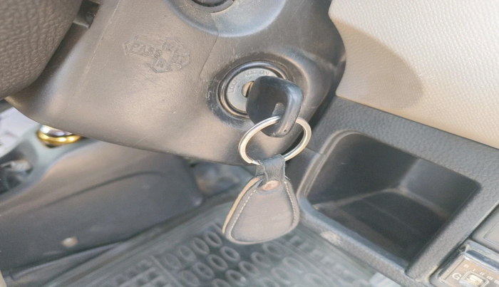 2015 Maruti Wagon R 1.0 LXI, Petrol, Manual, 1,26,421 km, interior