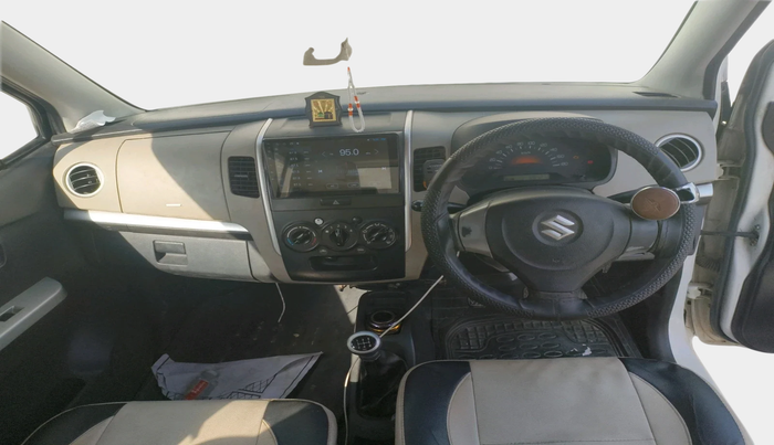 2015 Maruti Wagon R 1.0 LXI, Petrol, Manual, 1,26,421 km, interior