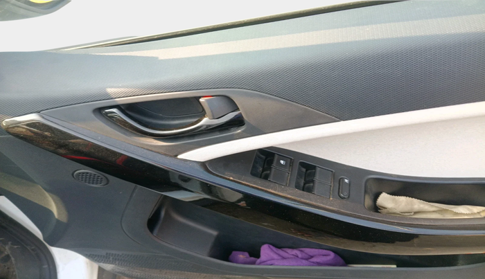 2025 Tata NEXON Pure Plus (S) 1.2 iCNG 6MT, CNG, Manual, 12,521 km, interior