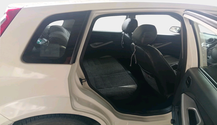 2012 Ford Figo TITANIUM 1.4 DIESEL, Diesel, Manual, 89,084 km, interior