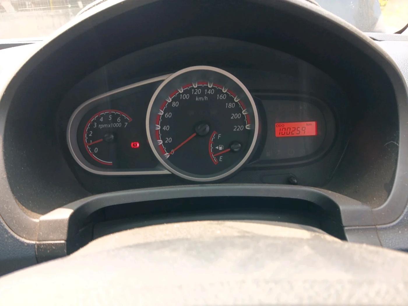 2014 Ford Figo TITANIUM 1.4 DIESEL, Diesel, Manual, 1,00,259 km, interior