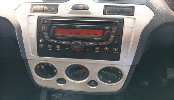 2014 Ford Figo TITANIUM 1.4 DIESEL, Diesel, Manual, 1,00,259 km, interior