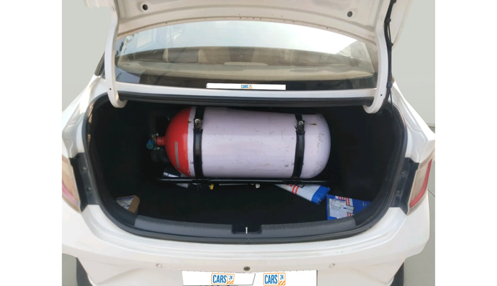 2020 Hyundai AURA S 1.2 CNG, Petrol, Manual, 72,000 km, exterior