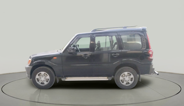 2014 Mahindra Scorpio LX, Diesel, Manual, 99,182 km, exterior