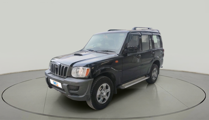 2014 Mahindra Scorpio LX, Diesel, Manual, 99,182 km, exterior