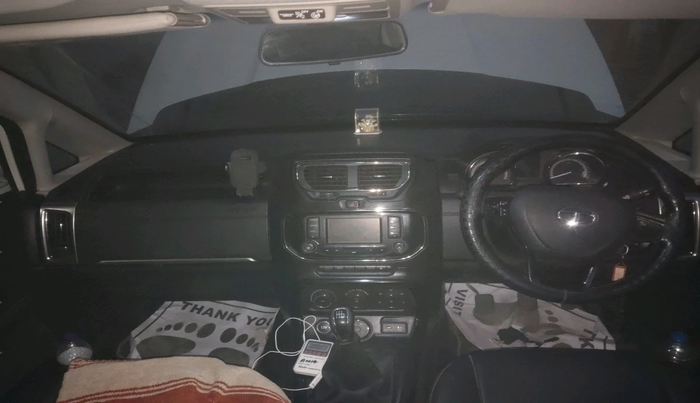 2018 Tata Hexa XM 4X2 7 STR, Diesel, Manual, 69,526 km, interior