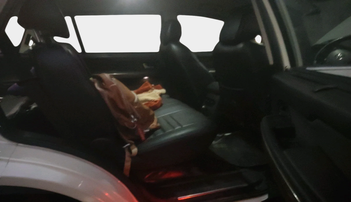 2018 Tata Hexa XM 4X2 7 STR, Diesel, Manual, 69,526 km, interior