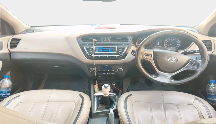 2014 Hyundai Elite i20 ASTA 1.2, Petrol, Manual, 1,06,570 km, interior