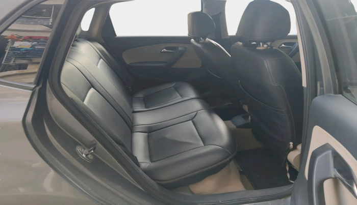 2012 Volkswagen Polo COMFORTLINE 1.2L PETROL, Petrol, Manual, 94,560 km, interior