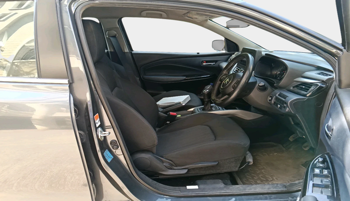 2022 Maruti Baleno  ZETA CNG 1.2L, Petrol, Manual, 27,935 km, interior