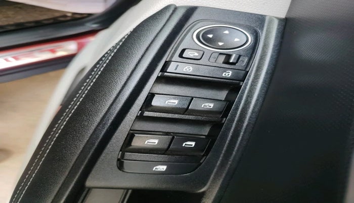 2022 KIA SONET HTX PLUS 1.5, Diesel, Manual, 27,054 km, interior