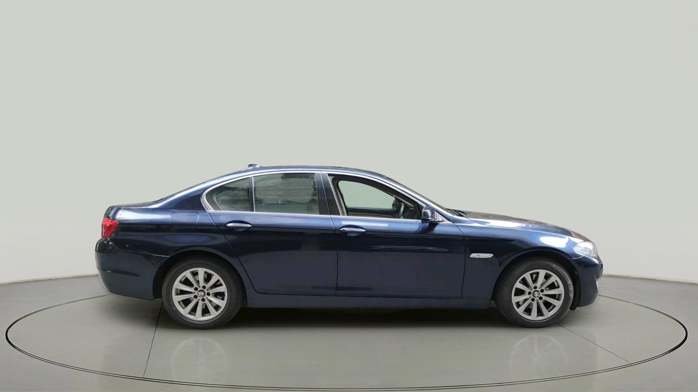 2011 BMW 5 Series 520D 2.0, Diesel, Automatic, 1,43,524 km, exterior