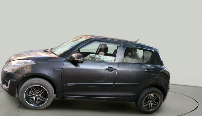2015 Maruti Swift ZXI, Petrol, Manual, 1,31,952 km, exterior