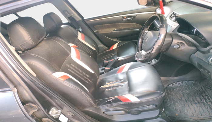 2015 Maruti Swift ZXI, Petrol, Manual, 1,31,952 km, interior