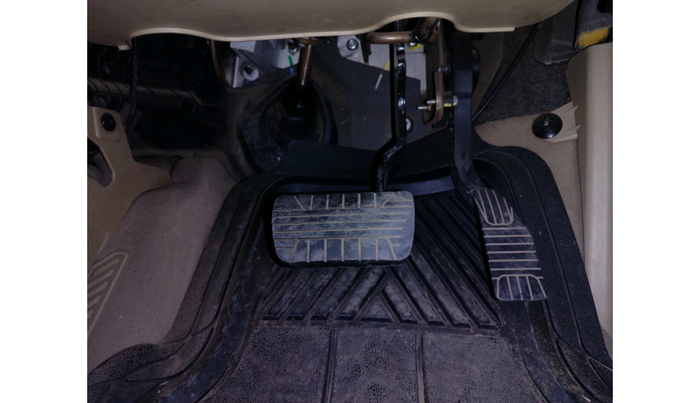 2011 Chevrolet Captiva LTZ AWD AT, Diesel, Automatic, 99,696 km, interior