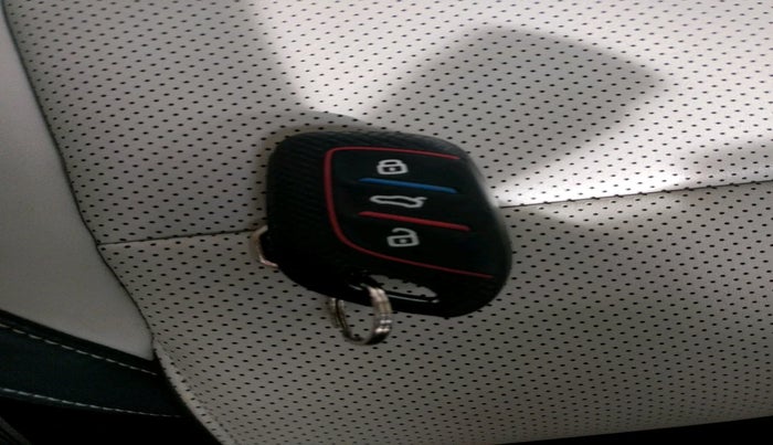 2022 MG ASTOR SAVVY 1.5 CVT, Petrol, Automatic, 37,041 km, interior