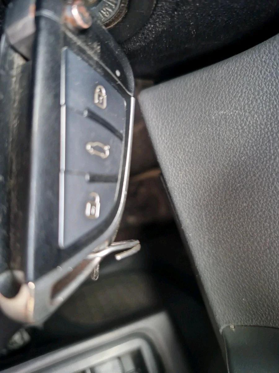 2019 Mahindra Kuv100 K2 TRIP CNG, CNG, Manual, 98,806 km, interior