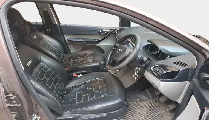 2018 Tata Tiago XZ DIESEL, Diesel, Manual, 1,47,400 km, interior
