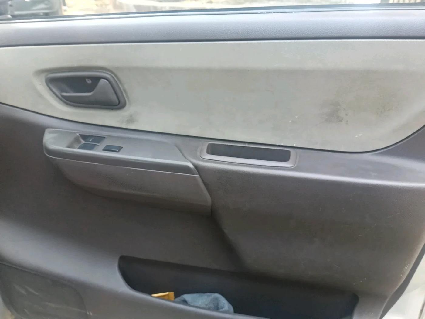 2013 Maruti Zen Estilo LXI CNG, CNG, Manual, 1,06,843 km, interior