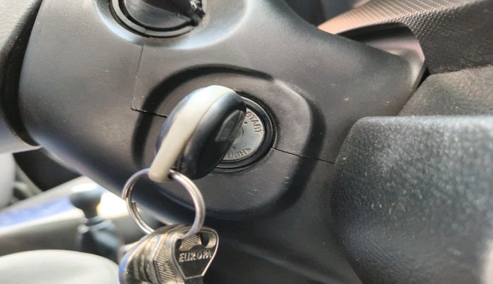 2011 Maruti Swift VDI, Diesel, Manual, 1,62,766 km, interior