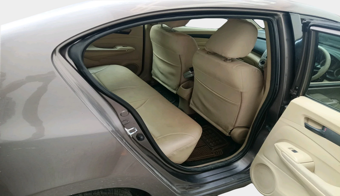 2011 Honda City 1.5L I-VTEC S MT, Petrol, Manual, 1,25,521 km, interior