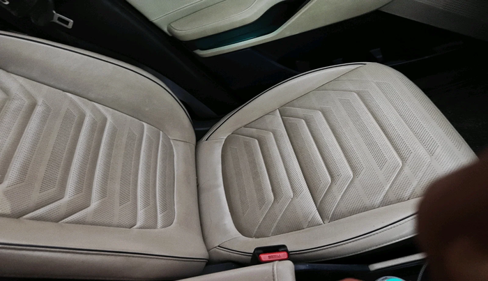 2022 KIA CARENS LUXURY PLUS 1.5 DIESEL AT 7 STR, Diesel, Automatic, 36,952 km, interior