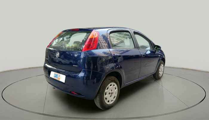 2013 Fiat Grand Punto DYNAMIC 1.3, Diesel, Manual, 1,05,260 km, exterior