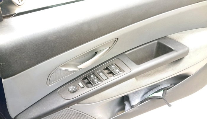 2013 Fiat Grand Punto DYNAMIC 1.3, Diesel, Manual, 1,05,260 km, interior