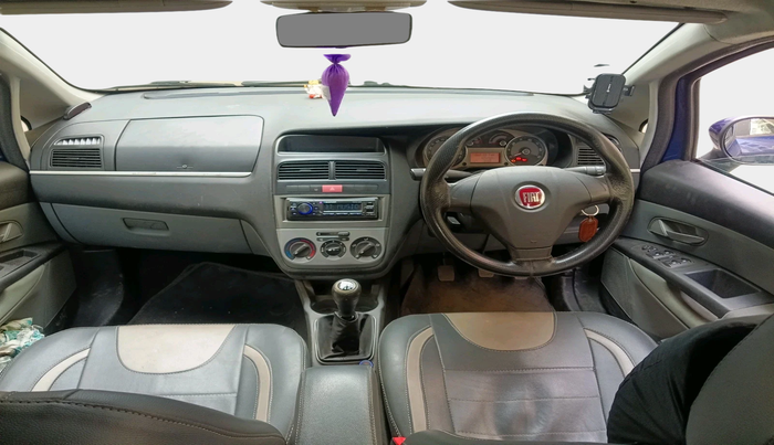 2013 Fiat Grand Punto DYNAMIC 1.3, Diesel, Manual, 1,05,260 km, interior