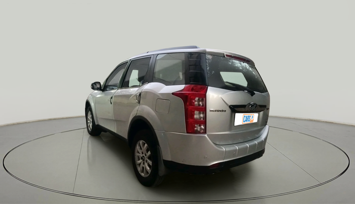 2017 Mahindra XUV500 W10 AT, Diesel, Automatic, 1,04,000 km, exterior