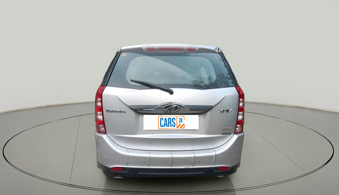 2017 Mahindra XUV500 W10 AT, Diesel, Automatic, 1,04,000 km, exterior