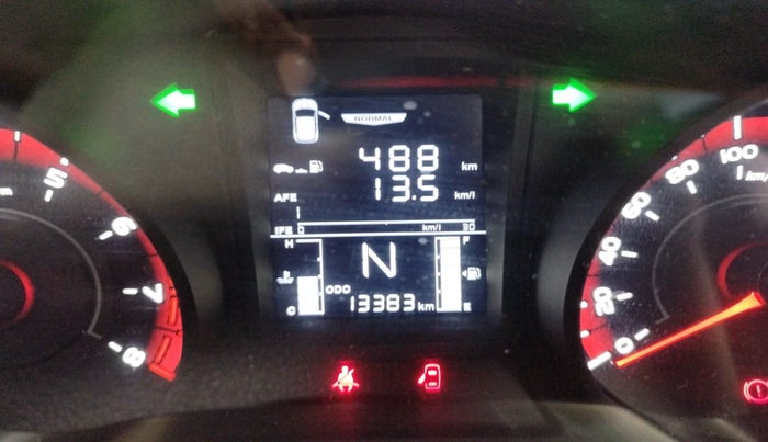 2023 Mahindra XUV300 W6 1.2 PETROL, Petrol, Manual, 13,383 km, interior