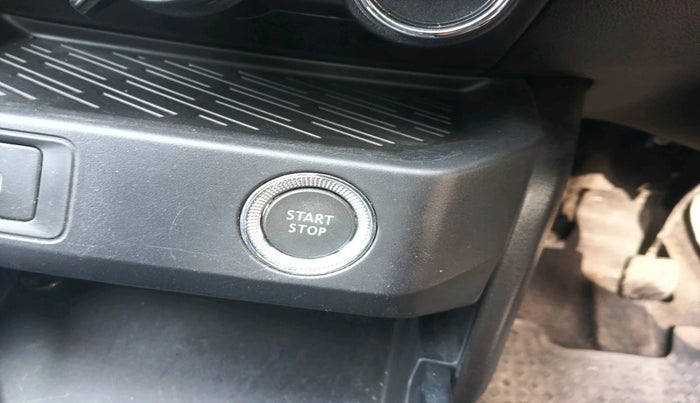 2022 Renault Kiger RXT AMT, Petrol, Automatic, 17,439 km, interior