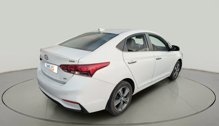 2017 Hyundai Verna 1.6 CRDI SX, Diesel, Manual, 1,38,213 km, exterior